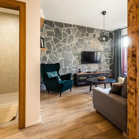 Apartment Lucnica