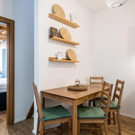 Apartament Lucnica *