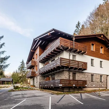 Apartament Lucnica *